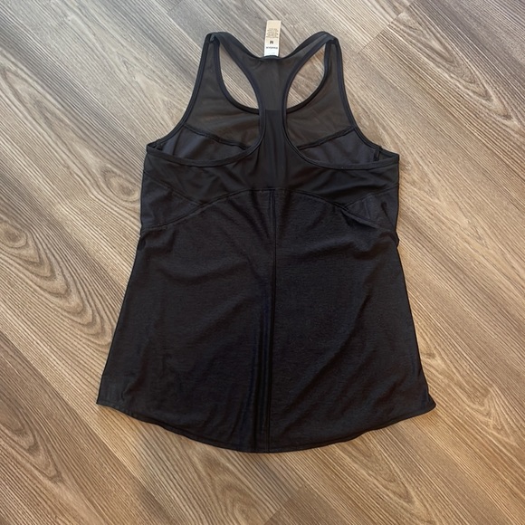 Reebok NWOT racer back tank - Picture 2 of 2